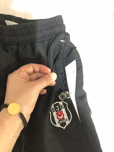 4 Yaş Beden siyah Renk Beşiktaş forması?