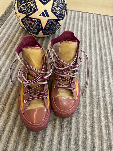 Converse Converse