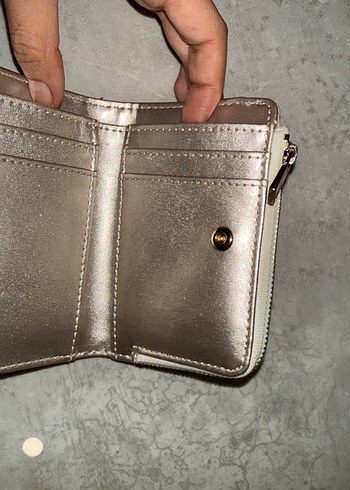 Guess cüzdan - Görsel 4