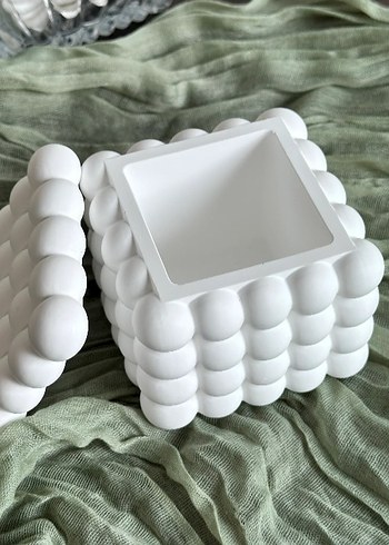 Beyaz Küp Şekilli Mum - Görsel 2