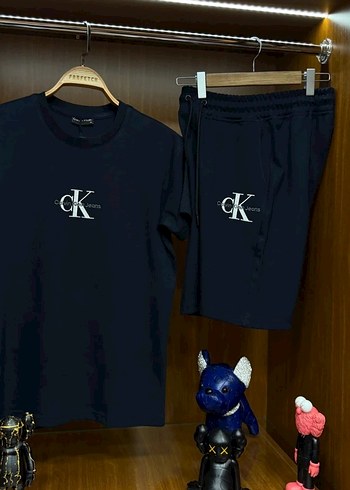 Calvin Klein tek beden