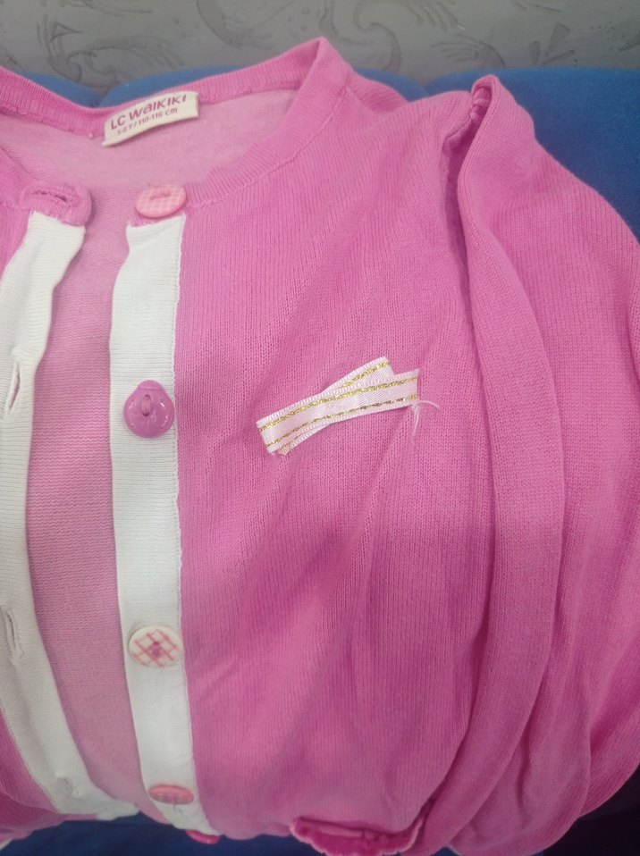 Pembe Düğmeli Kız Çocuk Hırka - Görsel 2