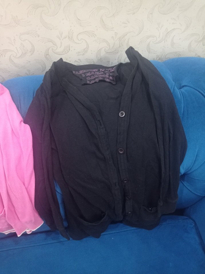 Pembe Düğmeli Kız Çocuk Hırka - Görsel 5