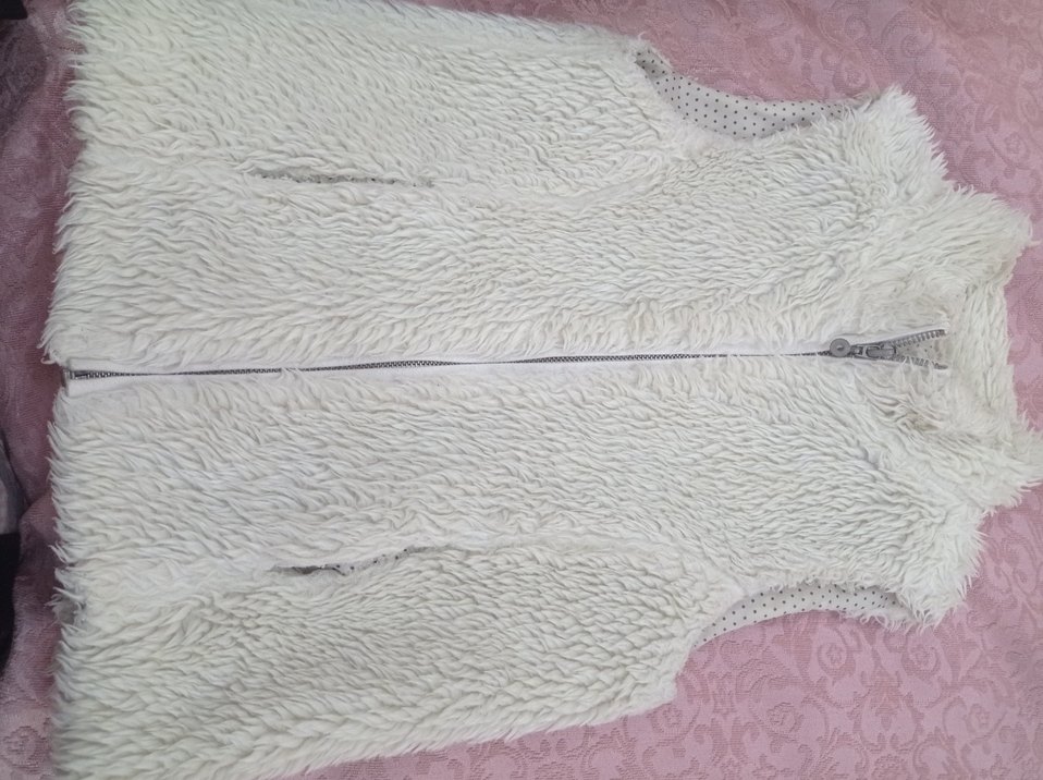 Kızlar için Kürklü krem Yelek - Görsel 3