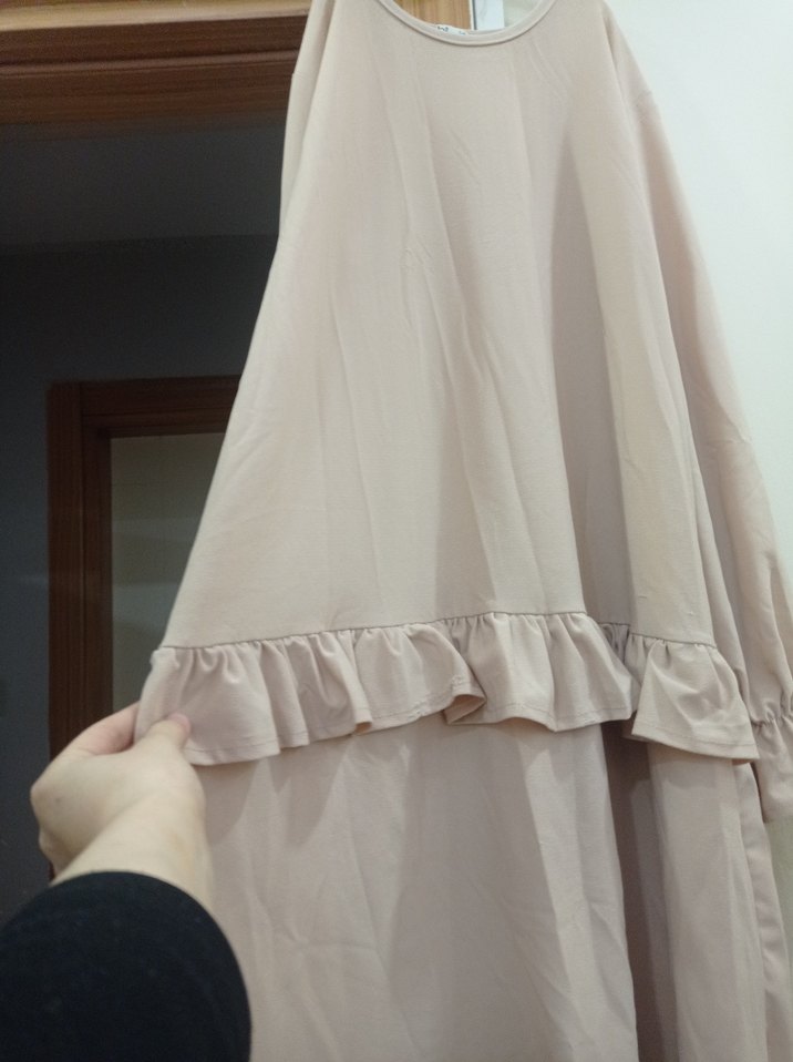 Bej Keten Uzun Kollu Fırfırlı Tunik - Görsel 4