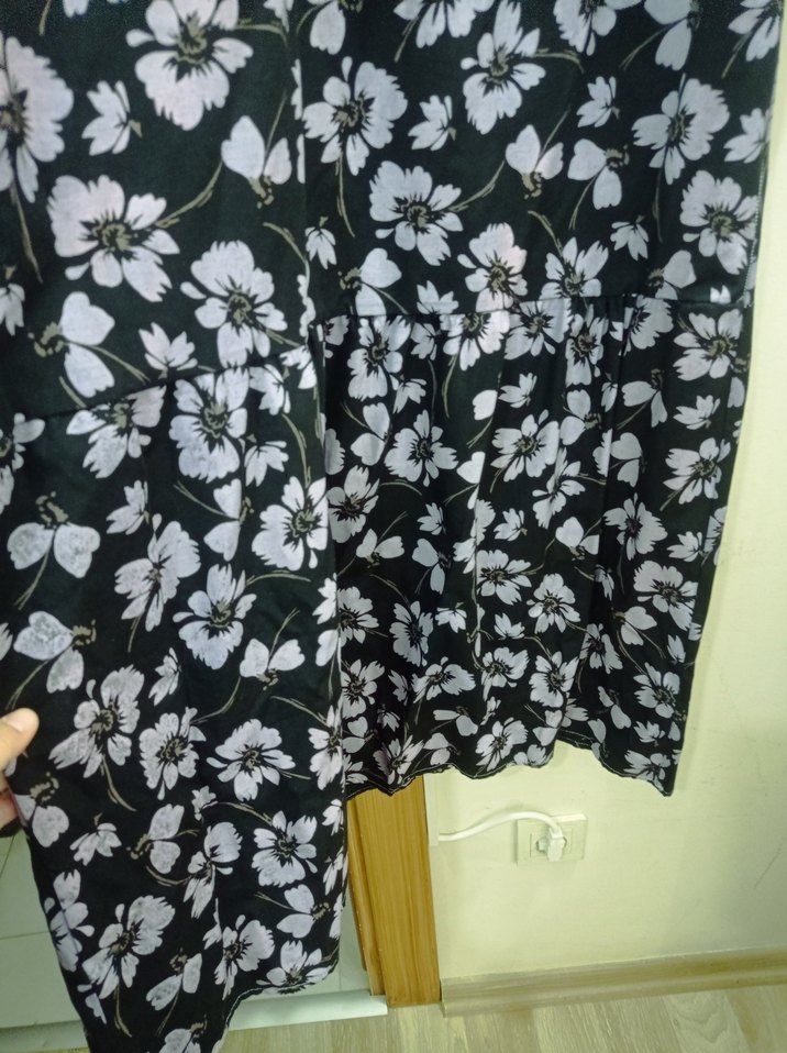 Uzun Kollu Mor Çiçekli Salaş Elbise - Görsel 3