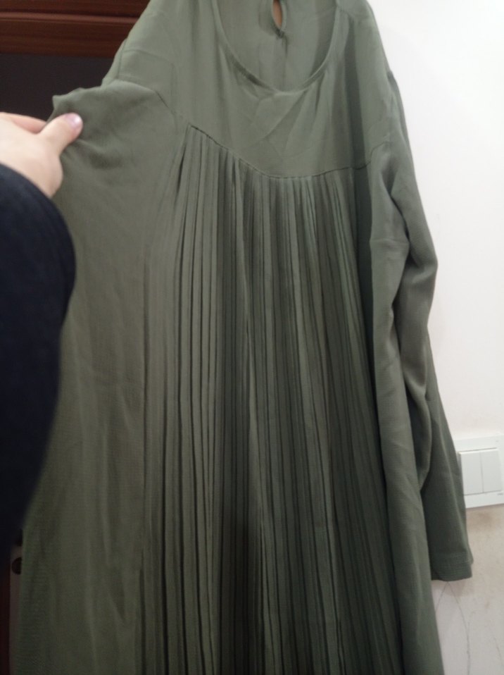 Kadın Yeşil Uzun Pilili Keten Elbise - Görsel 4