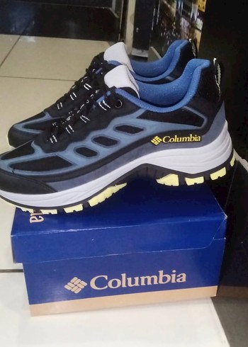 Columbia 40