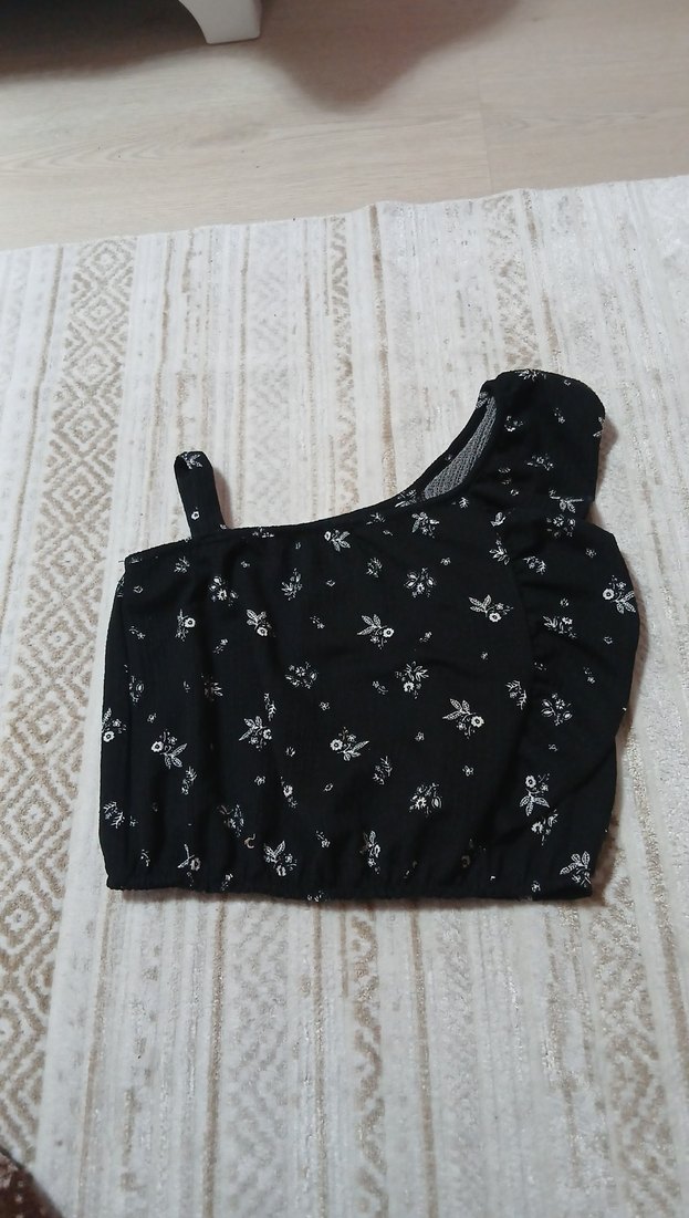 Siyah Çiçek Desenli Mini tshirt - Görsel 3