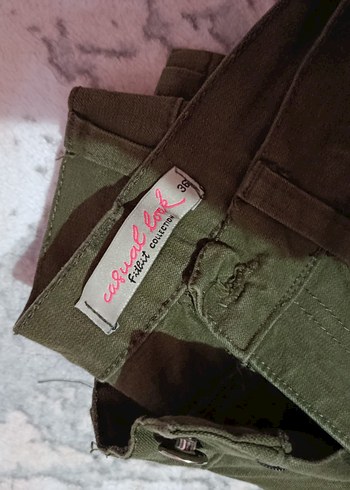 Koyu Haki Düğmeli Kadın Pantolonu - Görsel 2