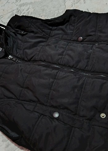 Kadın Siyah Kapüşonlu Fermuarlı Yelek - Görsel 2