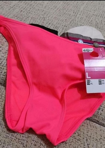 Pembe Kadın Bikini Altı, Elastik ve Fit Kesim - Görsel 2