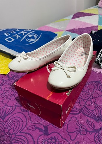 Kız Çocuk Beyaz Fiyonklu Babet Ayakkabı - Görsel 2