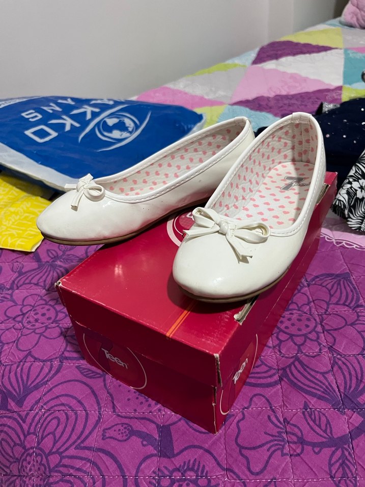 Kız Çocuk Beyaz Fiyonklu Babet Ayakkabı - Görsel 2