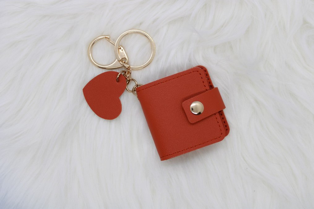 Turuncu kalp detaylı fotoğraflı kadın anahtarlık - Görsel 2