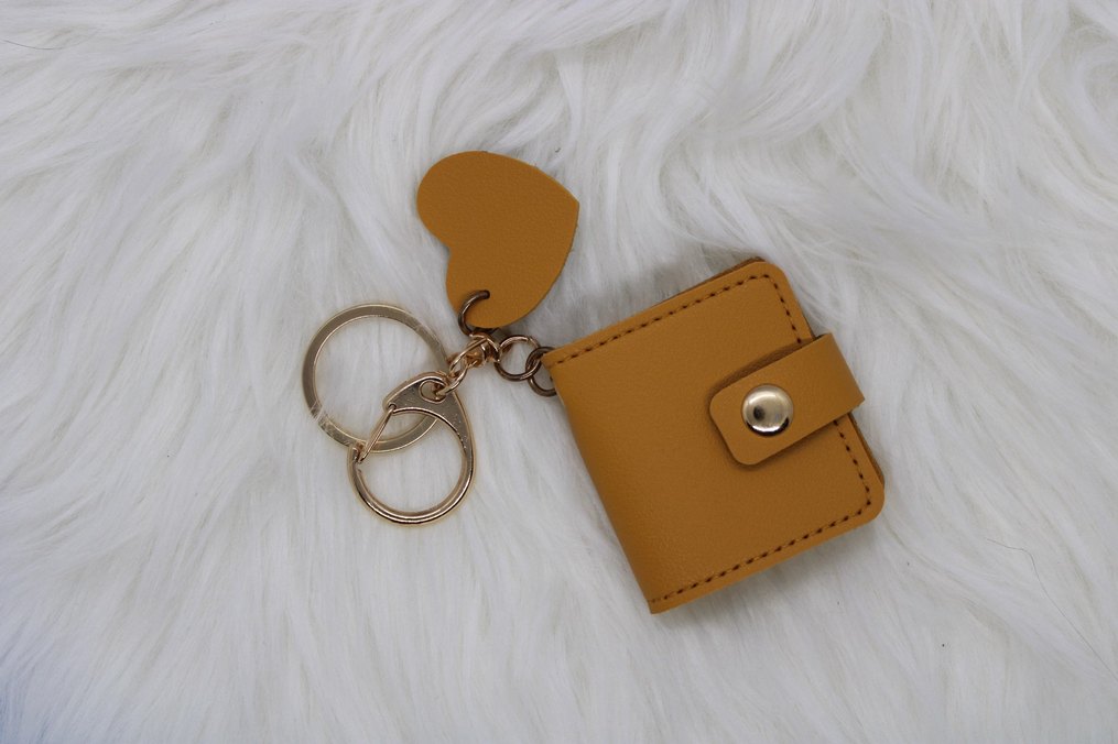 Sarı Kalp Detaylı fotoğraflı Kadın Anahtarlık - Görsel 2