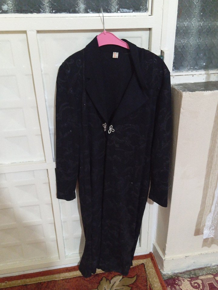 Düğmeli Siyah Uzun simli  Kaban - Görsel 3