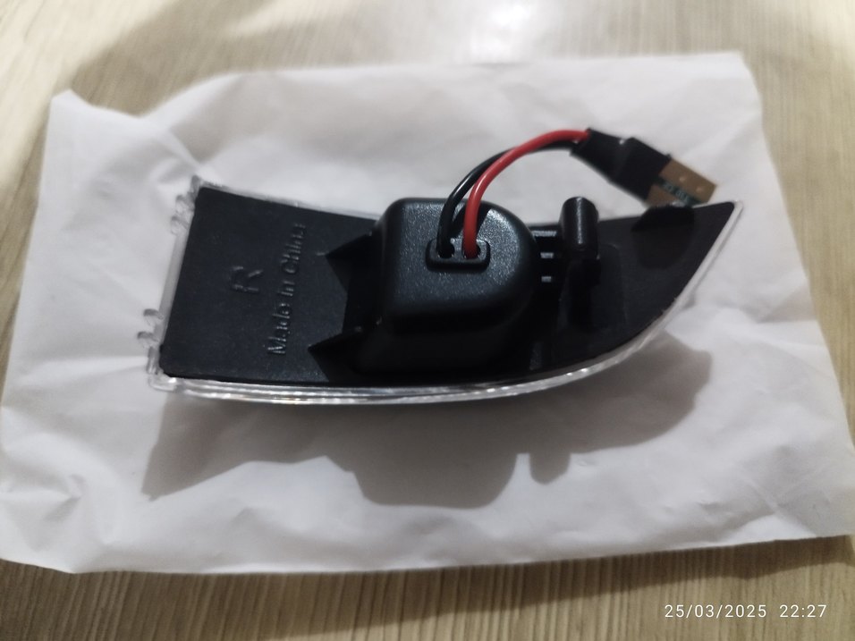 Megane 3 Flaunce Araç Yan Sinyal Lambası Kayar Led - Görsel 5