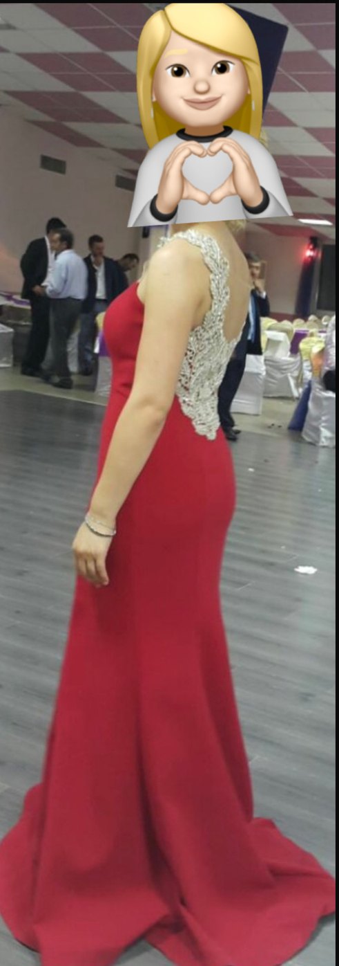 Kırmızı Yaka ve sırt Taş İşlemeli Detaylı Abiye Elbise - Görsel 4