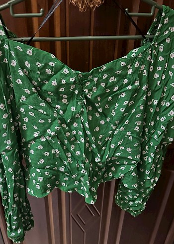 Yeşil V Yakalı Uzun Kollu Bluz - Görsel 3