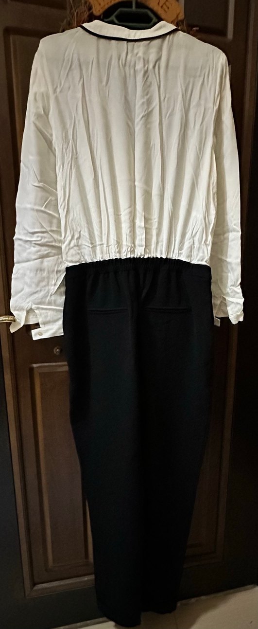 Beyaz Siyah Uzun Kollu Kemerli Tulum - Görsel 5