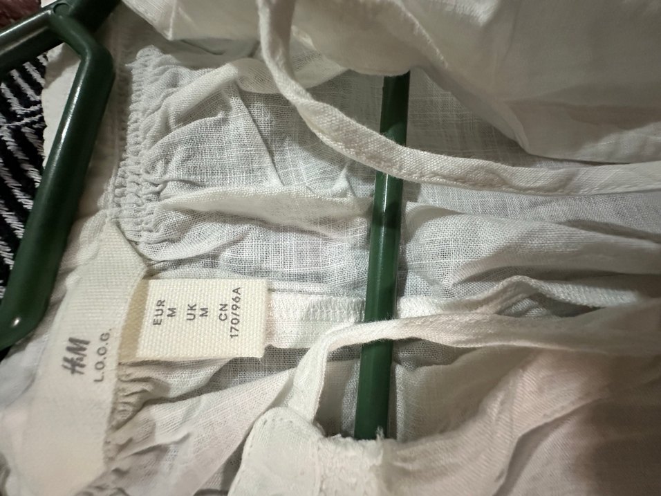 Beyaz Keten V Yakalı Kısa Kollu Gömlek - Görsel 5