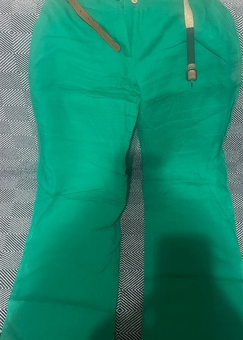 Kadın Yeşil Kemerli Streetwear Kumaş Pantolon - Görsel 3