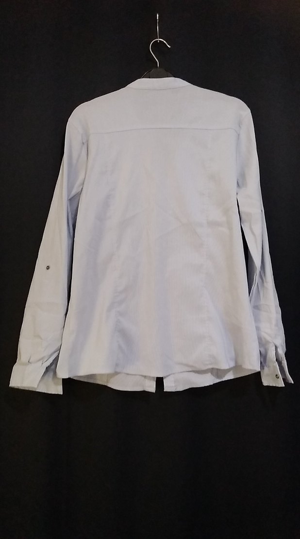 Düğmeli Beyaz Kadın Gömlek - Görsel 2