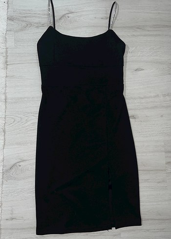 Siyah V Yaka İnce Askılı Midi Elbise - Görsel 2