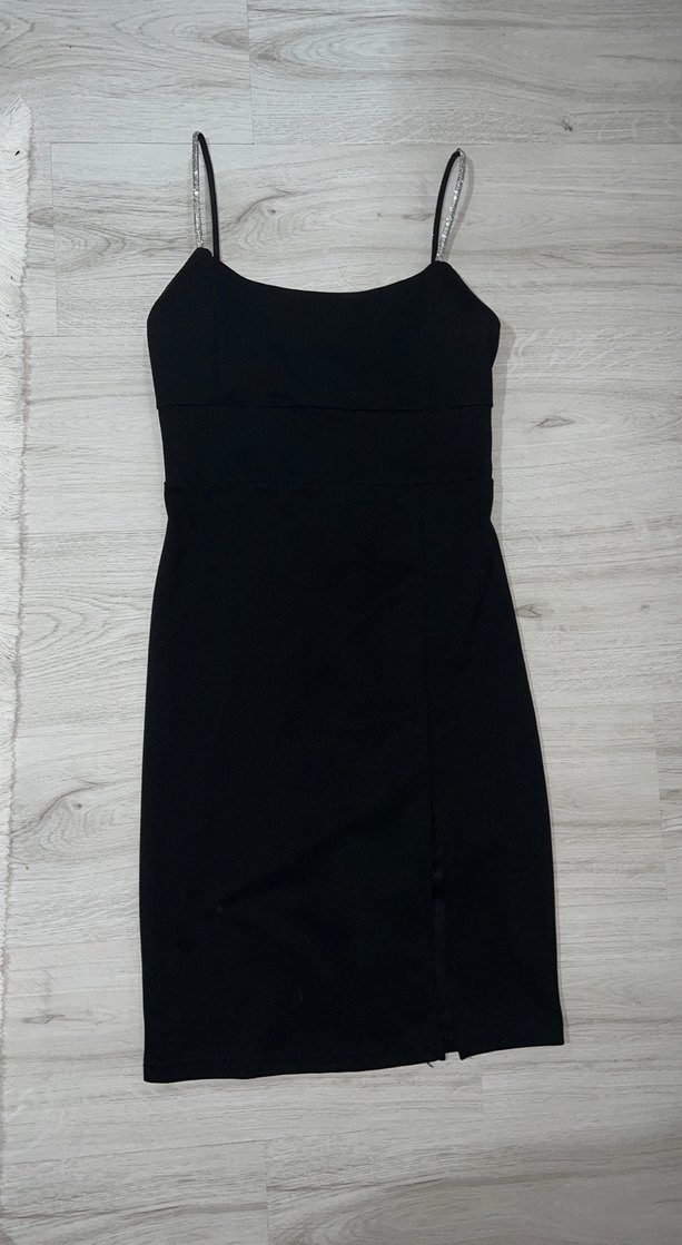 Siyah V Yaka İnce Askılı Midi Elbise - Görsel 2