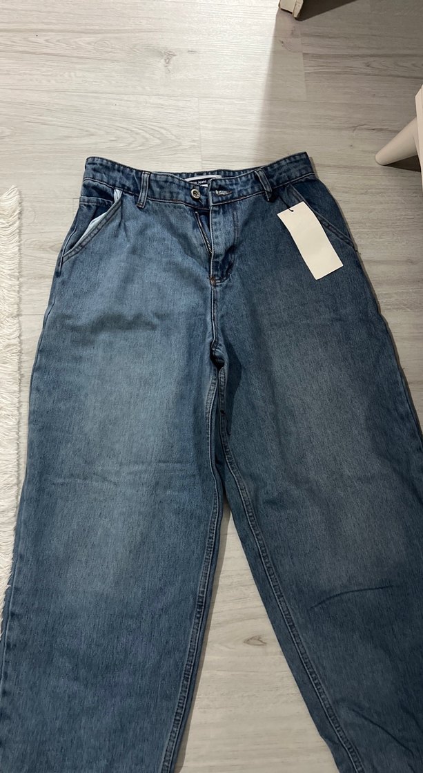 Kadın Mavi Bol Kesim Midi Kot Pantolon - Görsel 2