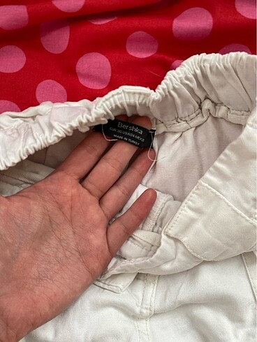 xs Beden beyaz Renk Bershka beyaz kot pantolon