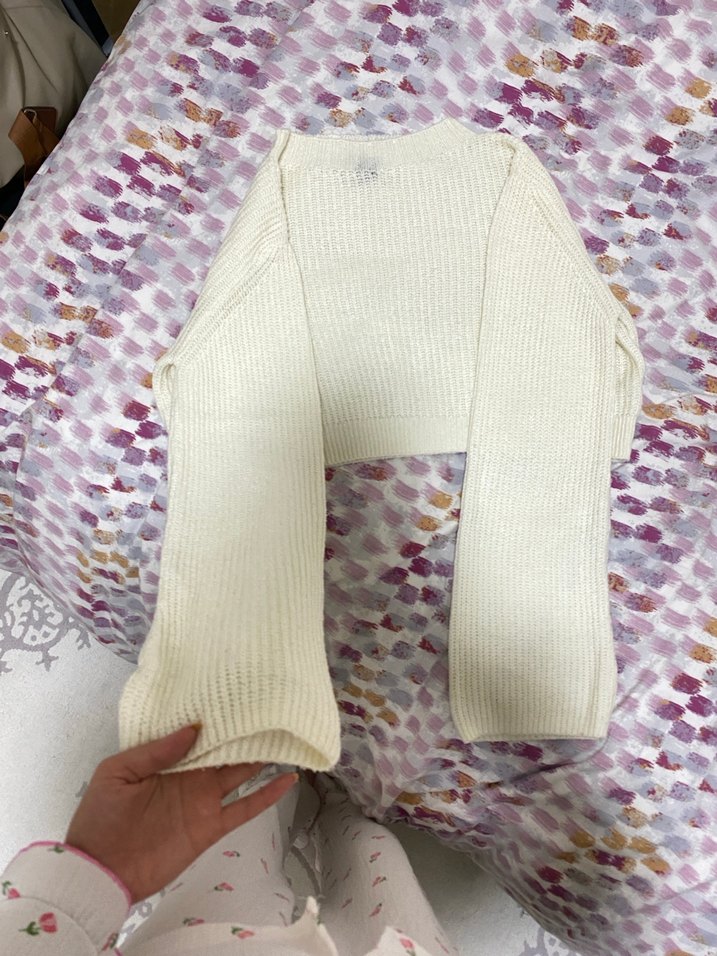 Bohem Tarz Beyaz Örgü Boğazlı Kazak - Görsel 2