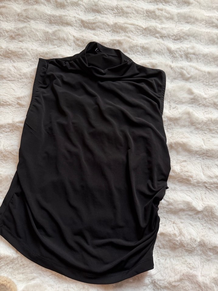 Yüksek Yakalı Siyah Hamile Atlet - Görsel 3