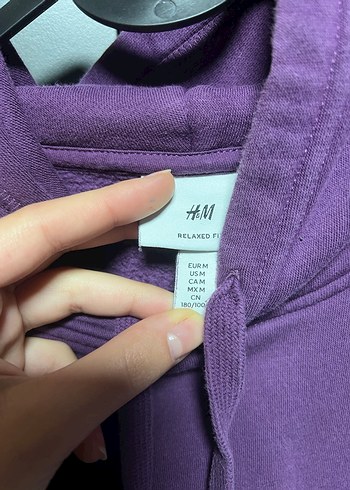 Mor Kapüşonlu Kadın Sweatshirt - Görsel 3