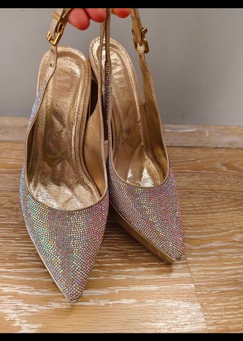 Altın Renkli Payetli Platform Topuklu Kadın Ayakkabı - Görsel 4