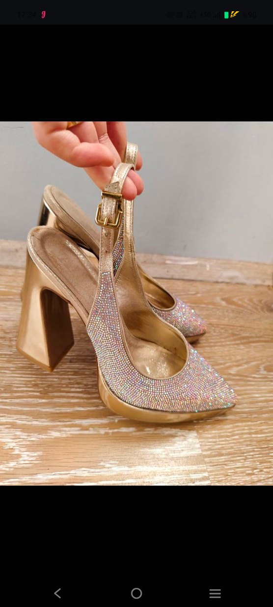 Altın Renkli Payetli Platform Topuklu Kadın Ayakkabı - Görsel 2