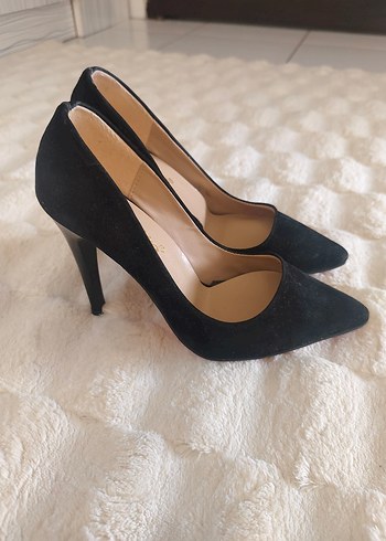 Siyah Süet Tüylü Stiletto Topuklu Kadın Ayakkabı - Görsel 2