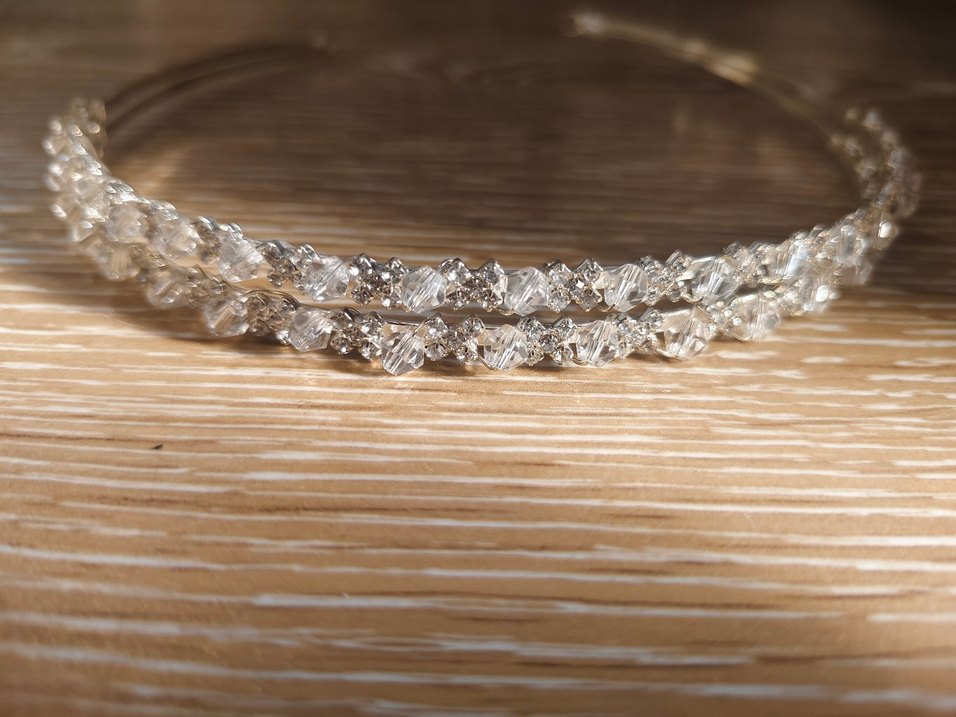 Beyaz Boncuklu Cam Taç - Görsel 4