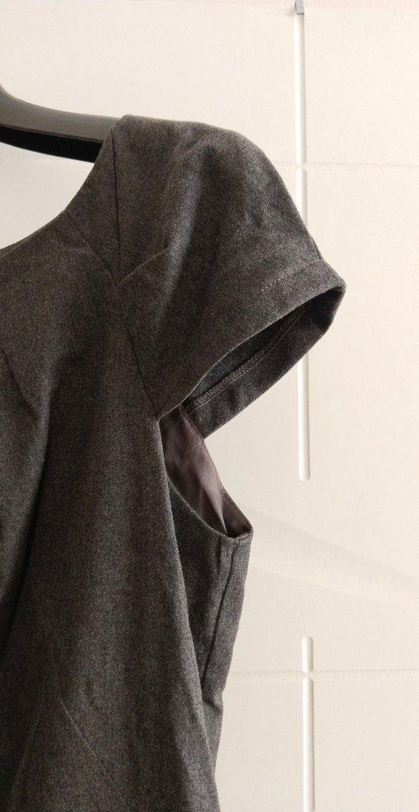 Gri midi boy elbise - Görsel 3