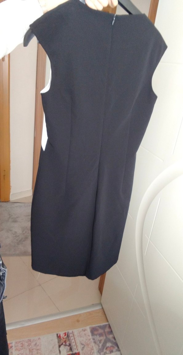 Siyah Beyaz oval Yaka Midi Elbise - Görsel 4