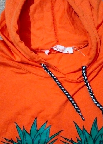 Turuncu Kapüşonlu Ananas Baskılı T-shirt - Görsel 2