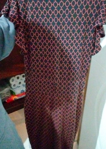 Kırmızı V Yakalı Fırfırlı Uzun Elbise - Görsel 4