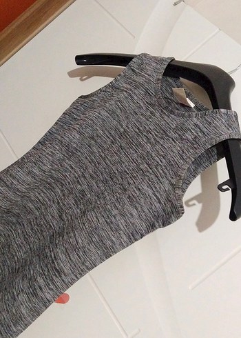 Gri Yüksek Yakalı Uzun Kadın Elbise - Görsel 3