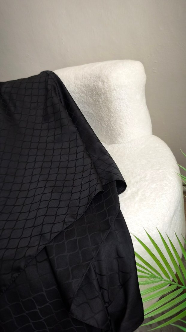 Siyah Kadın Şal - Görsel 3