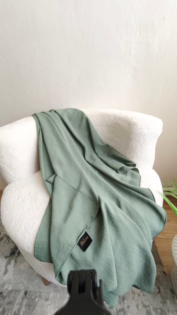 şal yeşil tonlarda - Görsel 4