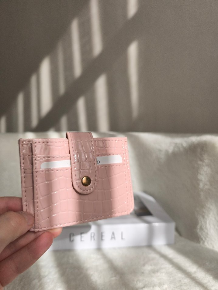 Pembe Baskılı Tokalı Kadın kartlık - Görsel 5