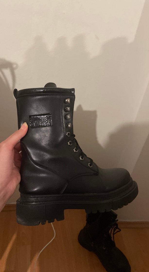 Kadın Siyah Deri Goth Yüksek Topuklu Bot - Görsel 2