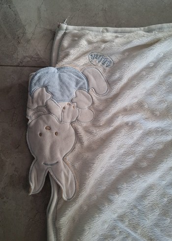 Beyaz Gri Çocuk Battaniyesi - Görsel 2