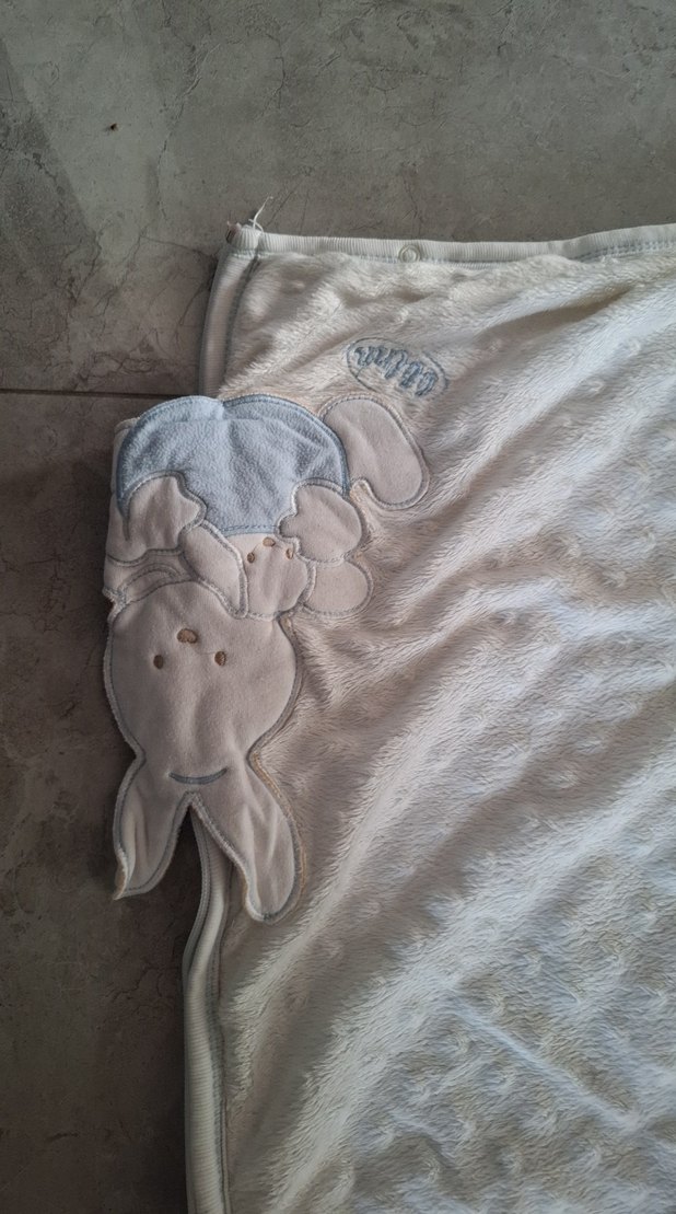 Beyaz Gri Çocuk Battaniyesi - Görsel 2